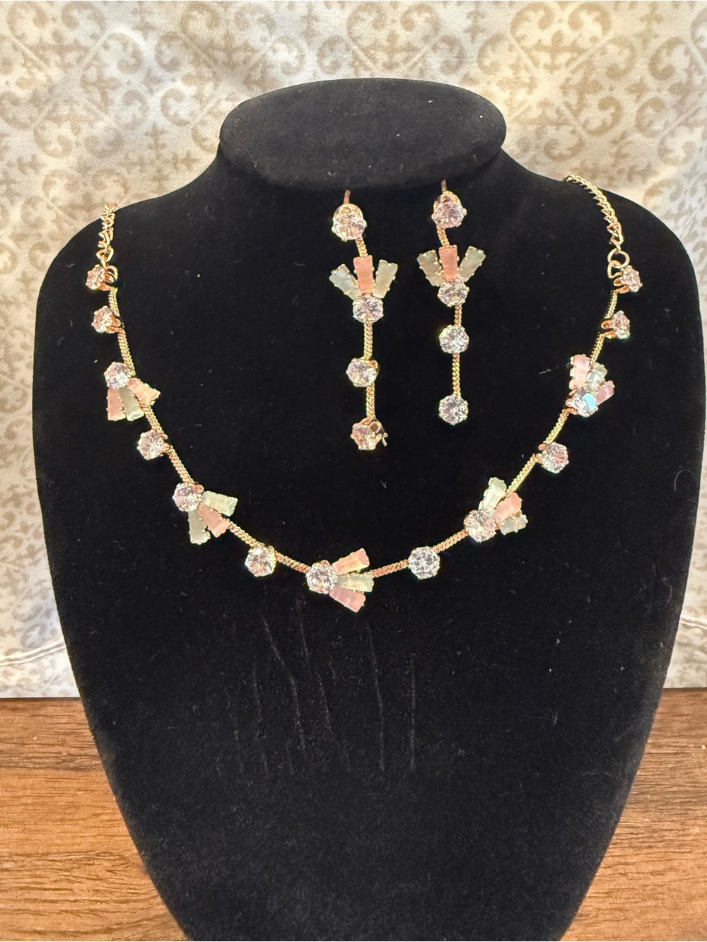 Gold-Tone Pink Crystal Necklace and Drop Earrings Set
